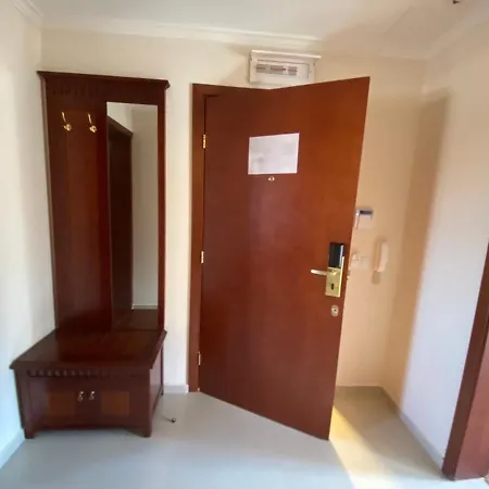 Lift Area, In Downtown Apartament